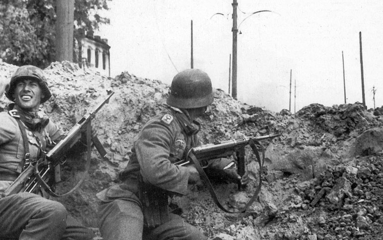 Иллюстрация к книге — Сталинградское побоище. «За Волгой для нас земли нет!» [i_131.jpg]