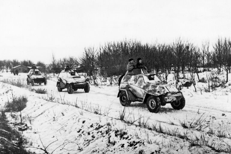 Иллюстрация к книге — Сталинградское побоище. «За Волгой для нас земли нет!» [i_173.jpg]