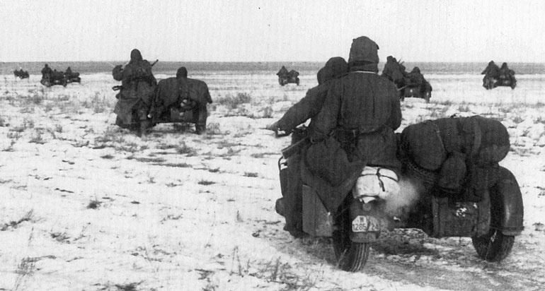 Иллюстрация к книге — Сталинградское побоище. «За Волгой для нас земли нет!» [i_196.jpg]