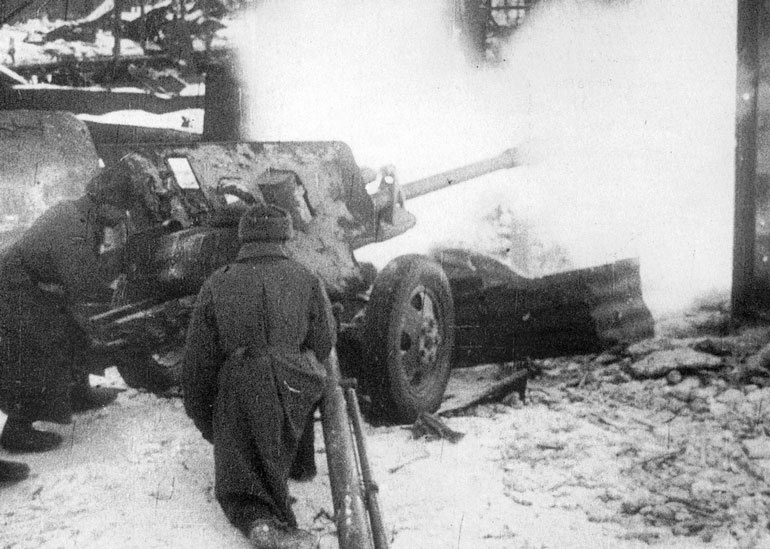 Иллюстрация к книге — Сталинградское побоище. «За Волгой для нас земли нет!» [i_207.jpg]