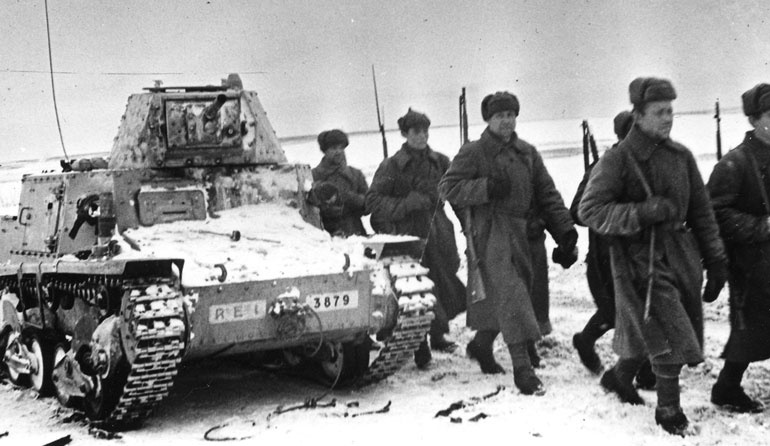 Иллюстрация к книге — Сталинградское побоище. «За Волгой для нас земли нет!» [i_218.jpg]