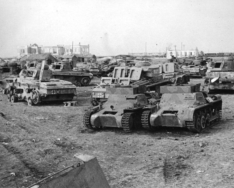 Иллюстрация к книге — Сталинградское побоище. «За Волгой для нас земли нет!» [i_255.jpg]