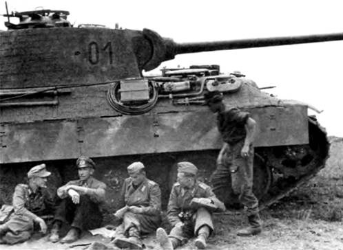 Иллюстрация к книге — «Пантера». Стальная кошка Панцерваффе [pic_106.jpg]