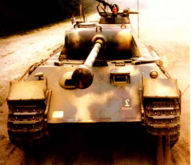 Иллюстрация к книге — «Пантера». Стальная кошка Панцерваффе [pic_137.jpg]