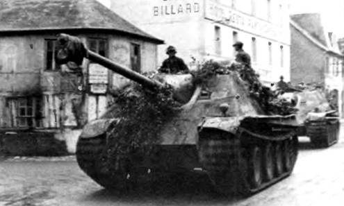 Иллюстрация к книге — «Пантера». Стальная кошка Панцерваффе [pic_174.jpg]