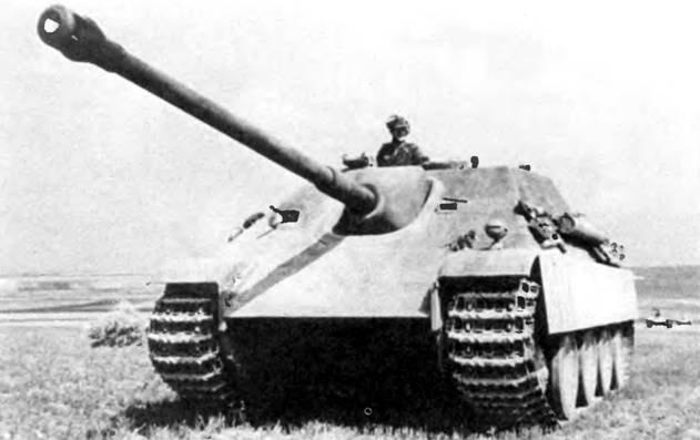 Иллюстрация к книге — «Пантера». Стальная кошка Панцерваффе [pic_183.jpg]