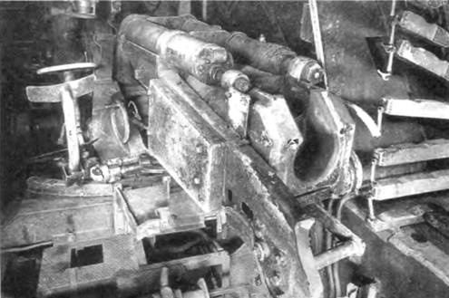 Иллюстрация к книге — «Пантера». Стальная кошка Панцерваффе [pic_187.jpg]