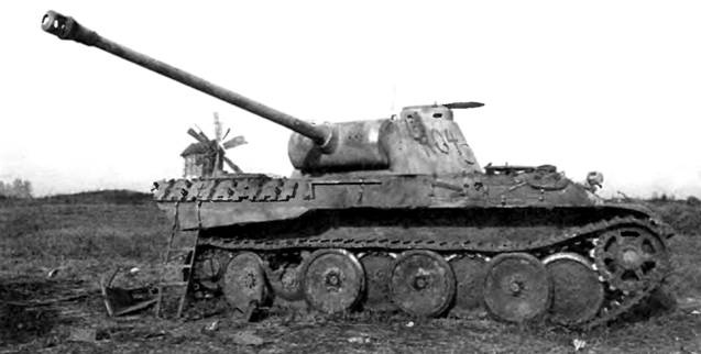 Иллюстрация к книге — «Пантера». Стальная кошка Панцерваффе [pic_76.jpg]