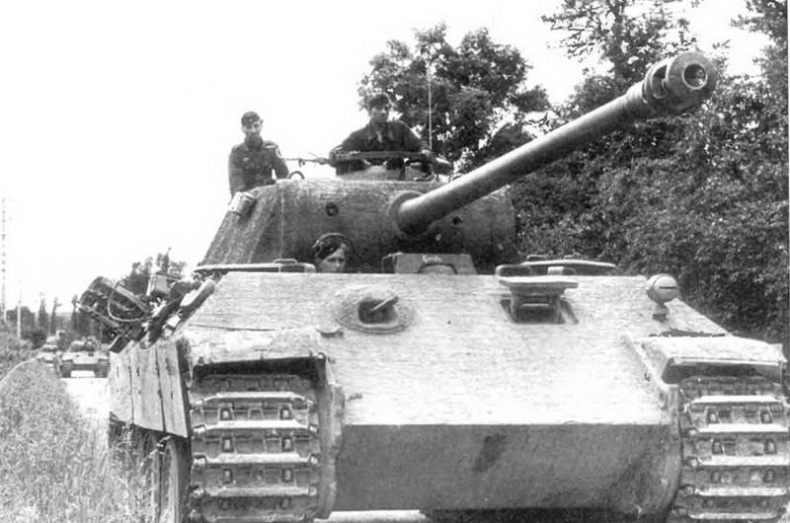 Иллюстрация к книге — «Пантера». Стальная кошка Панцерваффе [pic_89.jpg]