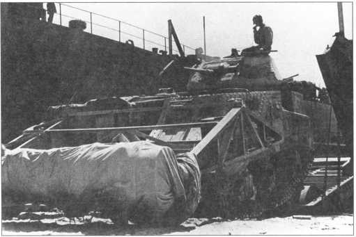 Иллюстрация к книге — «Трехэтажный» американец Сталина. Танк М3 «Генерал Ли» / «Генерал Грант» [i_108.jpg]