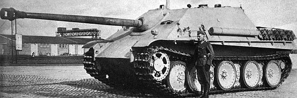 Иллюстрация к книге — «ЯгдТИГР» и другие истребители танков [_55.jpg]