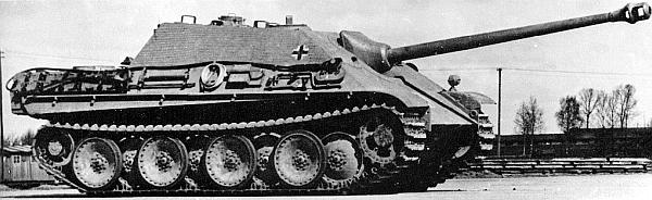 Иллюстрация к книге — «ЯгдТИГР» и другие истребители танков [_59.jpg]