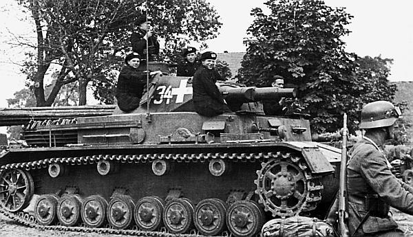 Иллюстрация к книге — Великая танковая война 1939 – 1945 [i_059.jpg]