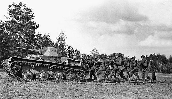 Иллюстрация к книге — Великая танковая война 1939 – 1945 [i_127.jpg]