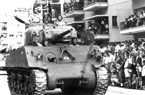 Иллюстрация к книге — Израильские танки в бою [i_007.jpg]