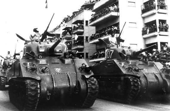 Иллюстрация к книге — Израильские танки в бою [i_008.jpg]