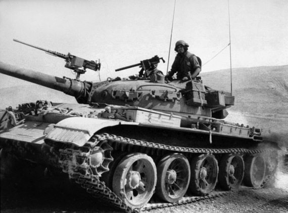 Иллюстрация к книге — Израильские танки в бою [i_031.jpg]