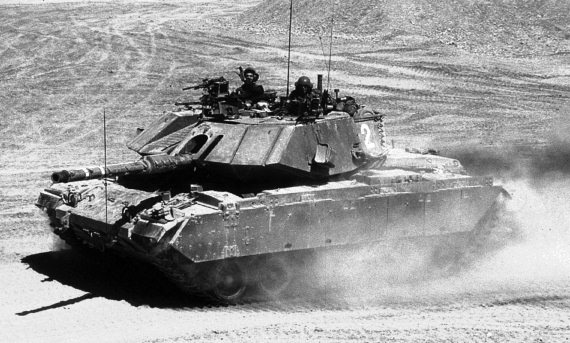 Иллюстрация к книге — Израильские танки в бою [i_042.jpg]