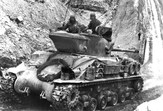 Иллюстрация к книге — Израильские танки в бою [i_107.jpg]