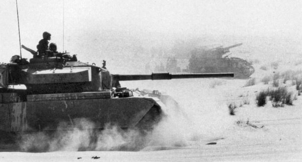 Иллюстрация к книге — Израильские танки в бою [i_119.jpg]