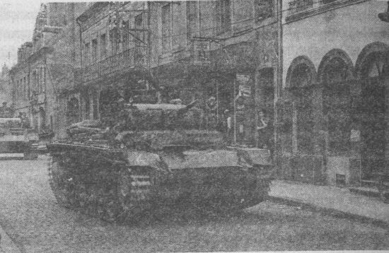 Иллюстрация к книге — Немецкие танки в бою [i_109.jpg]