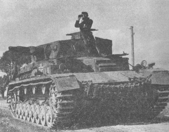 Иллюстрация к книге — Немецкие танки в бою [i_124.jpg]