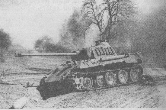 Иллюстрация к книге — Немецкие танки в бою [i_153.jpg]