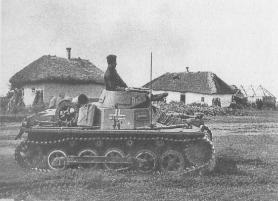 Иллюстрация к книге — Немецкие танки в бою [i_199.jpg]