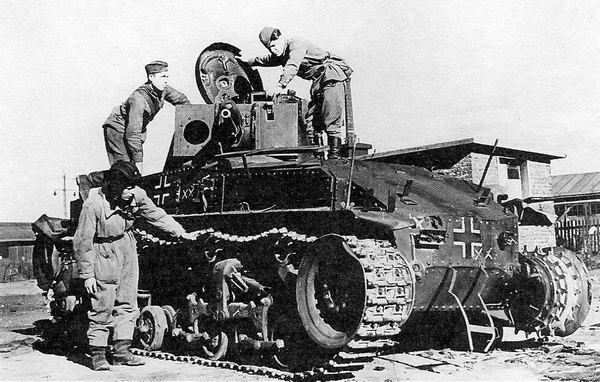 Иллюстрация к книге — Славянская броня Гитлера [i_034.jpg]