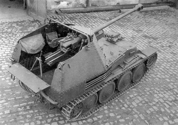 Иллюстрация к книге — Славянская броня Гитлера [i_124.jpg]