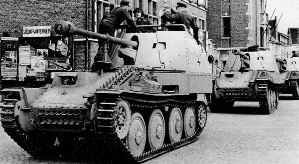 Иллюстрация к книге — Славянская броня Гитлера [i_133.jpg]