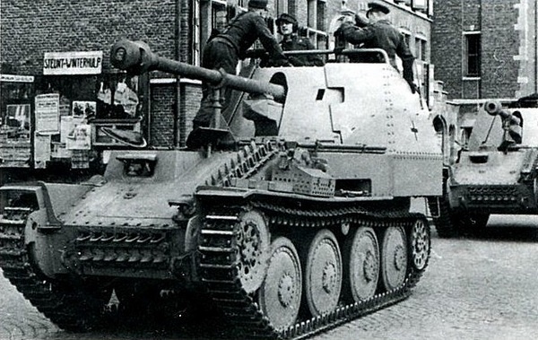 Иллюстрация к книге — Славянская броня Гитлера [i_164.jpg]