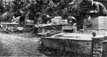 Иллюстрация к книге — Советские танки в бою. От Т-26 до ИС-2 [i_028.jpg]