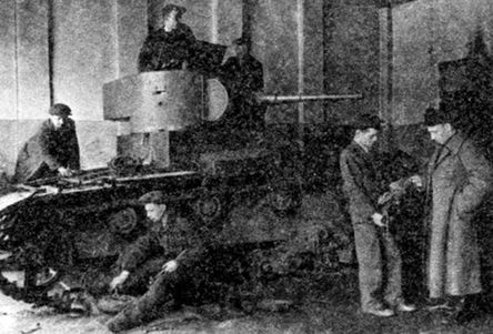 Иллюстрация к книге — Советские танки в бою. От Т-26 до ИС-2 [i_048.jpg]