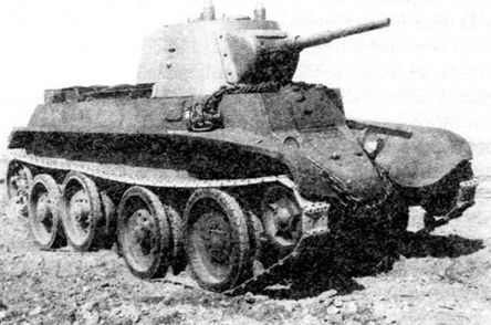 Иллюстрация к книге — Советские танки в бою. От Т-26 до ИС-2 [i_058.jpg]