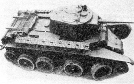 Иллюстрация к книге — Советские танки в бою. От Т-26 до ИС-2 [i_060.jpg]