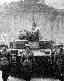 Иллюстрация к книге — Советские танки в бою. От Т-26 до ИС-2 [i_078.jpg]