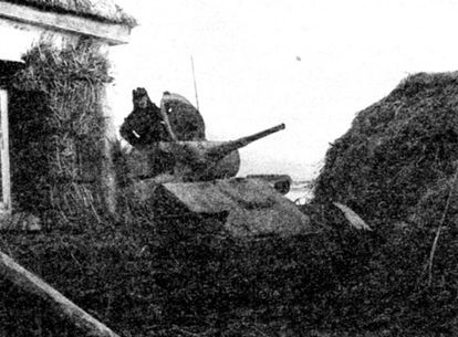 Иллюстрация к книге — Советские танки в бою. От Т-26 до ИС-2 [i_104.jpg]