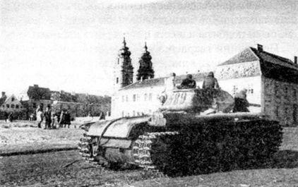 Иллюстрация к книге — Советские танки в бою. От Т-26 до ИС-2 [i_145.jpg]