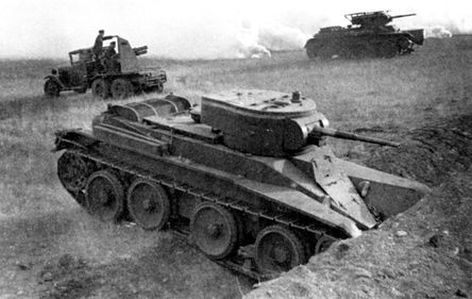 Иллюстрация к книге — Советские танки в бою. От Т-26 до ИС-2 [i_174.jpg]