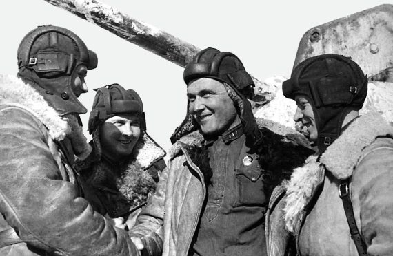 Иллюстрация к книге — Танковые асы Второй Мировой [i_073.jpg]