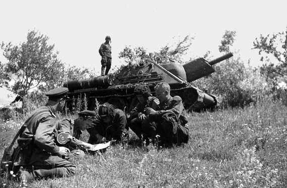 Иллюстрация к книге — Танковые асы Второй Мировой [i_112.jpg]