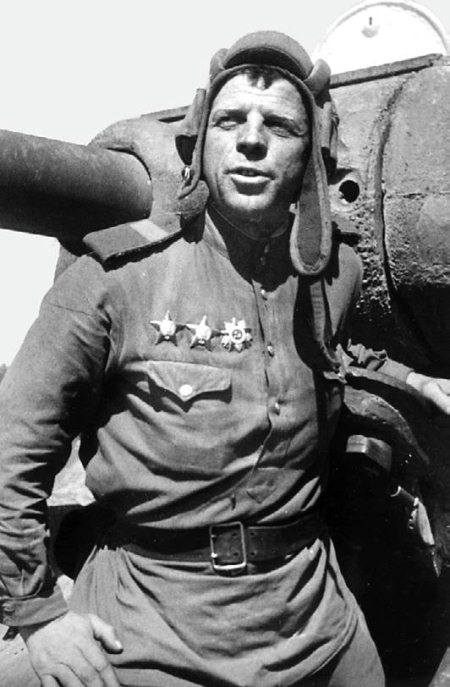 Иллюстрация к книге — Танковые асы Второй Мировой [i_130.jpg]