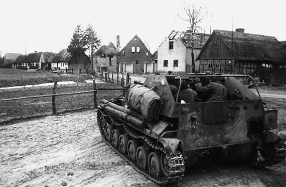 Иллюстрация к книге — Танковые асы Второй Мировой [i_149.jpg]