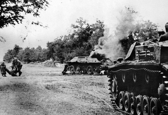 Иллюстрация к книге — Танковые асы Второй Мировой [i_209.jpg]