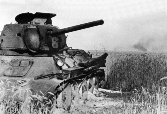 Иллюстрация к книге — Танковые асы Второй Мировой [i_223.jpg]