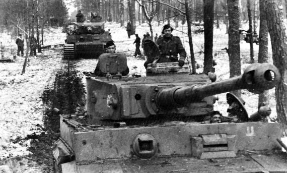 Иллюстрация к книге — Танковые асы Второй Мировой [i_245.jpg]