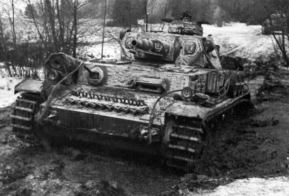 Иллюстрация к книге — Танковые асы Второй Мировой [i_260.jpg]