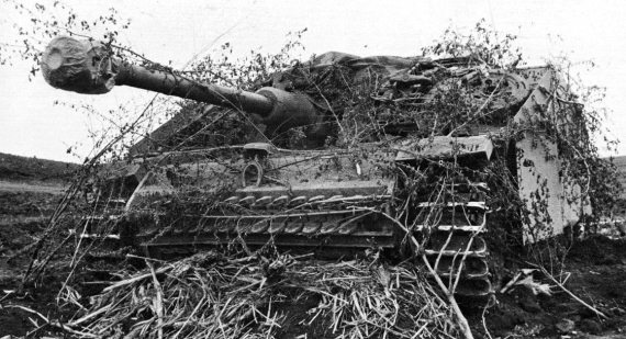 Иллюстрация к книге — Танковые асы Второй Мировой [i_274.jpg]