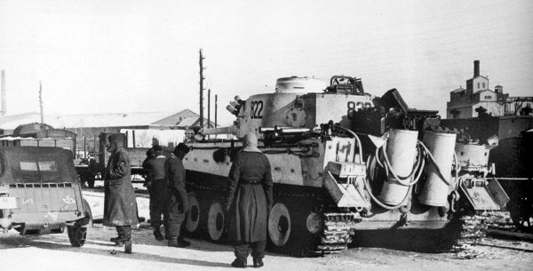 Иллюстрация к книге — Танковые асы Гитлера [i_091.jpg]